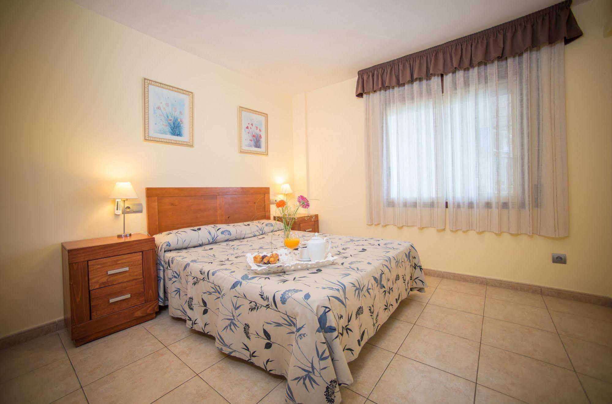 Ona Jardines Paraisol Salou Exterior foto